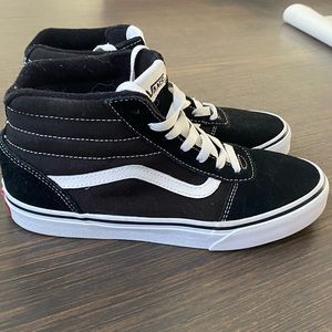 Kids Black Vans - youth size 5
